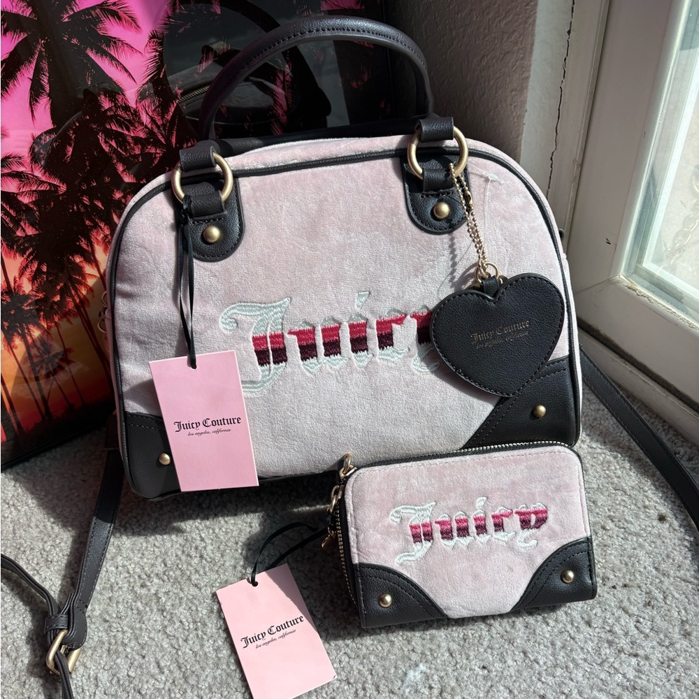 NO OFFERS Juicy Couture set 🩷